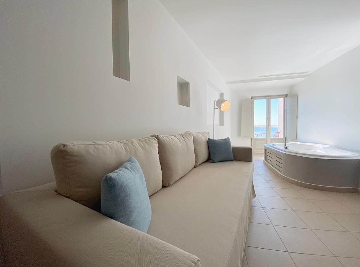 Panorama Boutique Hotel Фира Екстериор снимка